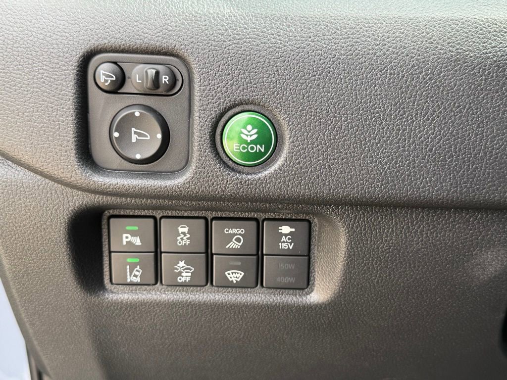 Certified 2026 Honda Ridgeline Black Edition image 30