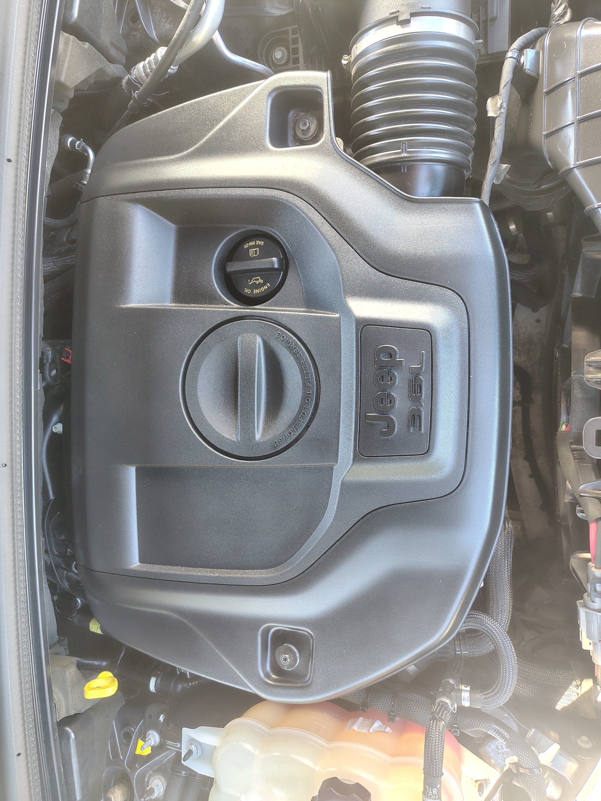 Certified 2022 Jeep Grand Cherokee L Overland w/ Luxury Tech Group IV AWD/4WD image 17