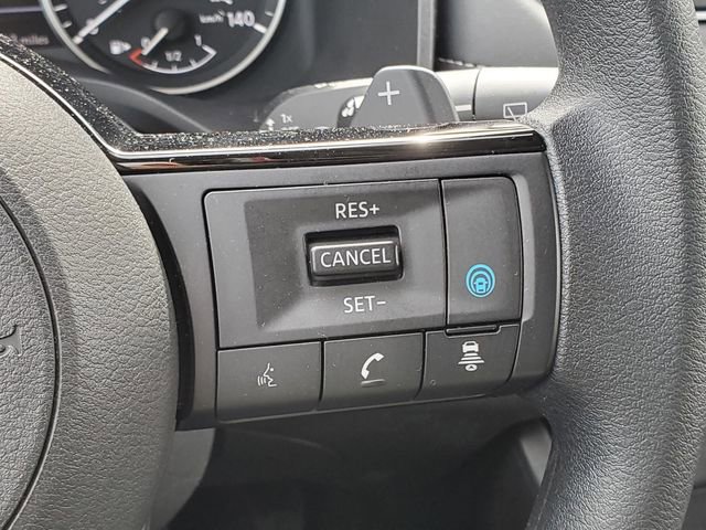 Certified 2023 Nissan Rogue SV FWD image 19