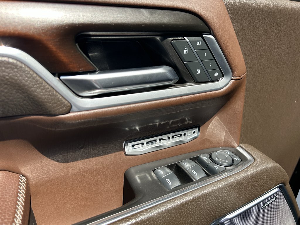 Used 2024 GMC Sierra 1500 Denali AWD/4WD image 16