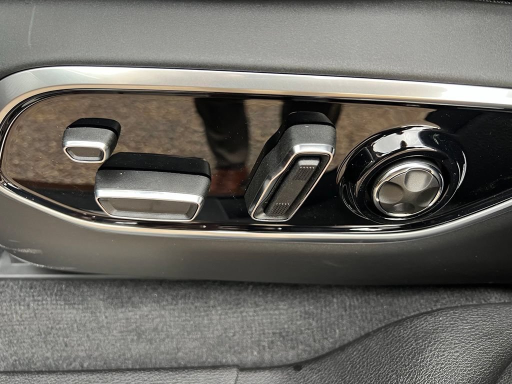 New 2027 Jeep Grand Cherokee Summit AWD/4WD image 31