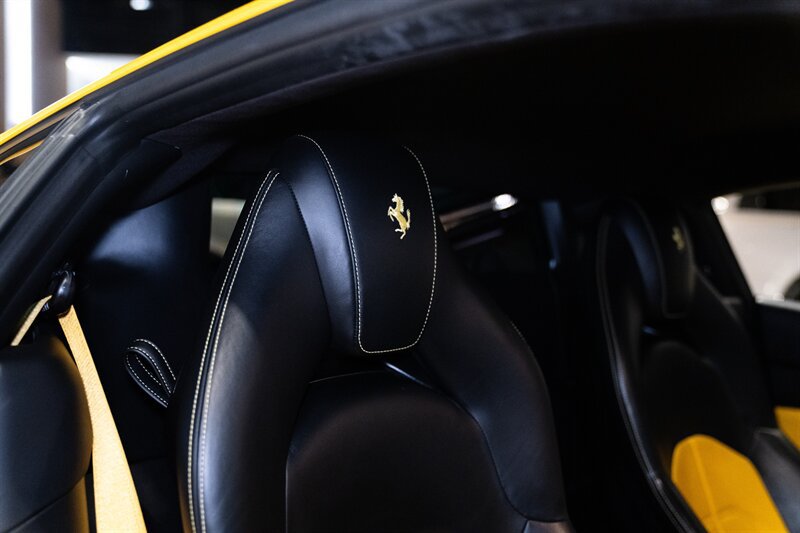 Used 2016 Ferrari 488 GTB RWD image 20