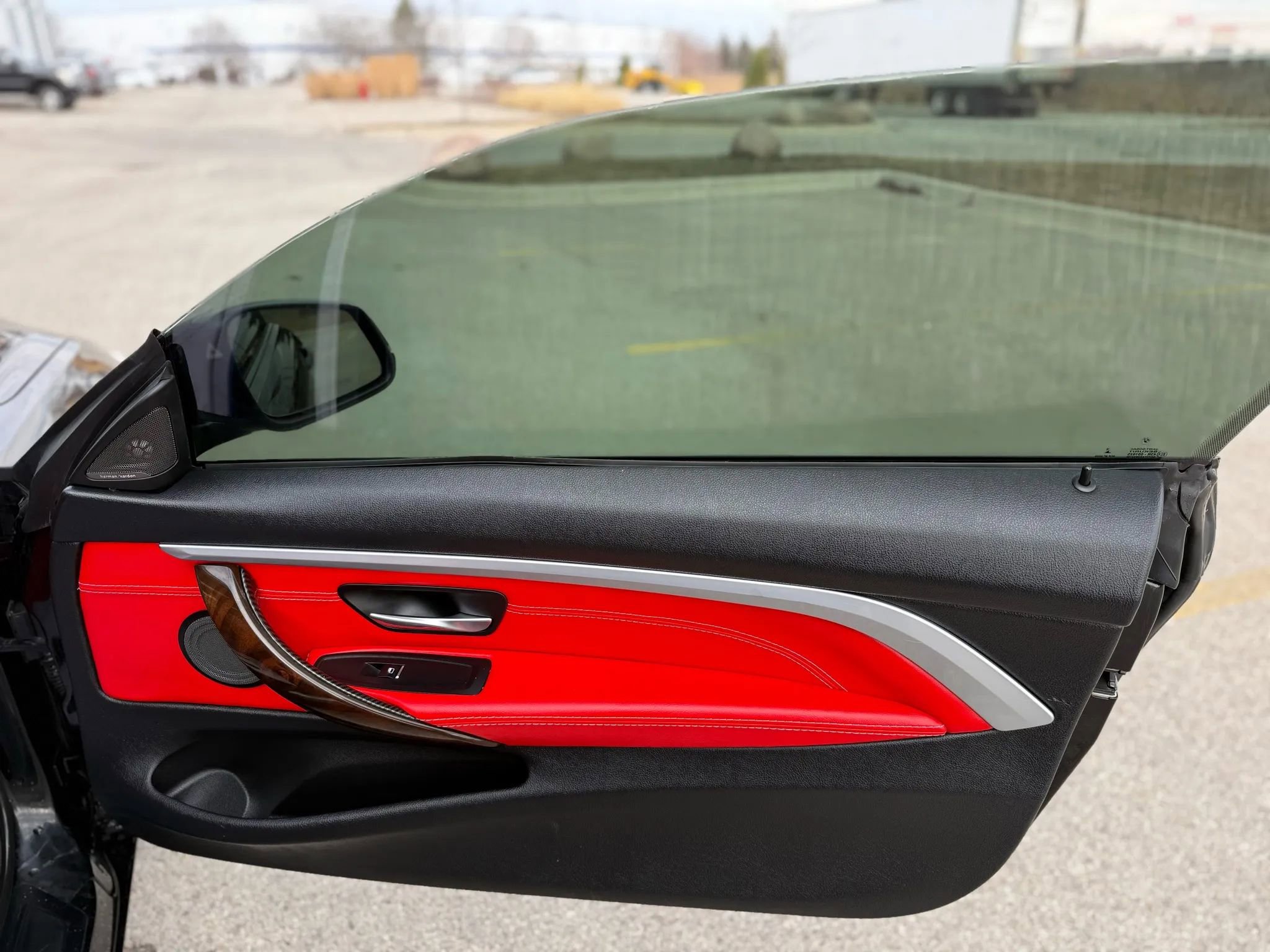 Used 2019 BMW 430i xDrive 430i xDrive Convertible 2D w/ Executive Package image 23