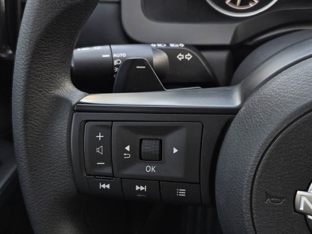 Certified 2025 Nissan Pathfinder S AWD/4WD image 24