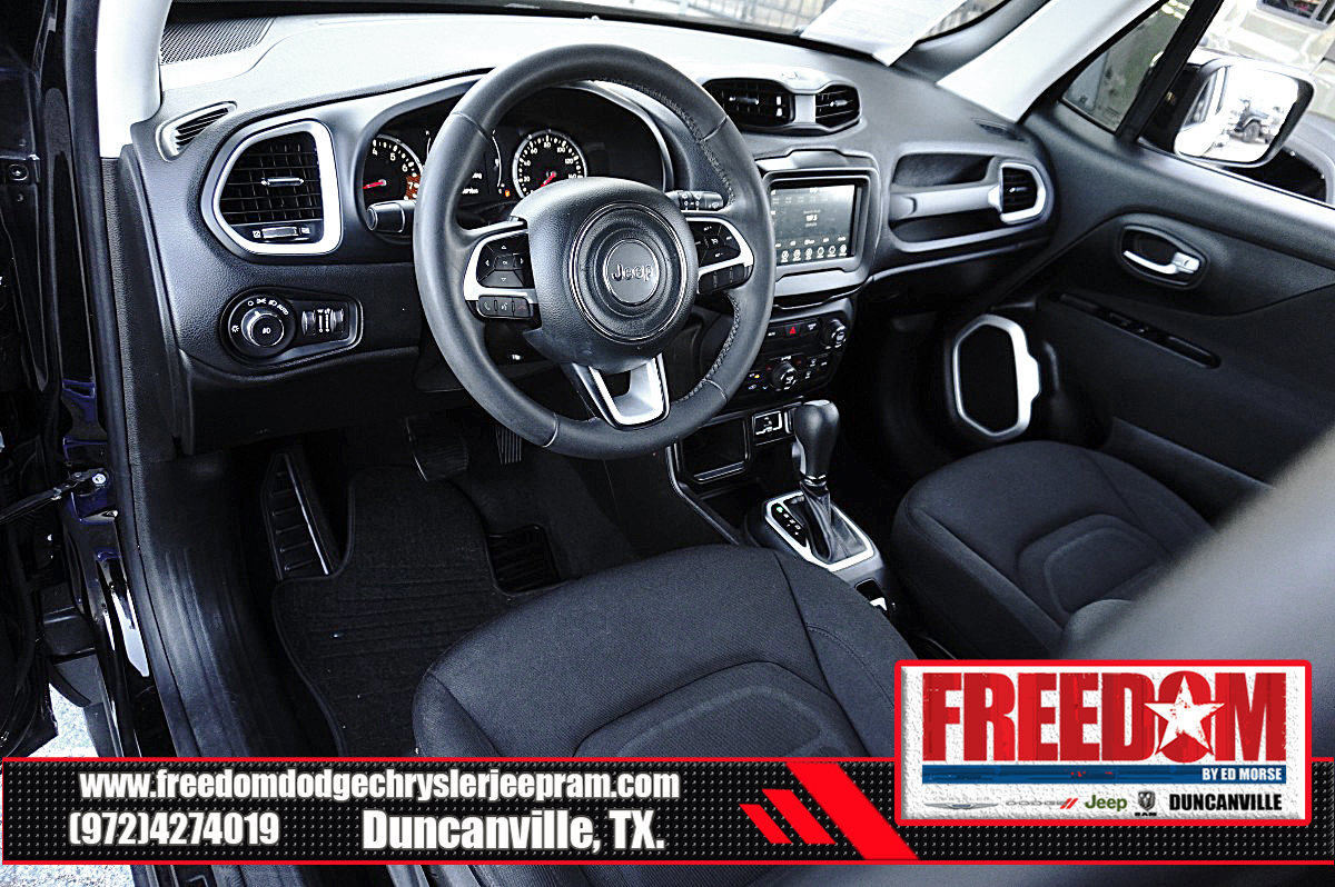 Used 2020 Jeep Renegade Latitude FWD image 10