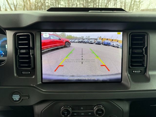 New 2025 Ford Bronco 4-Door image 14