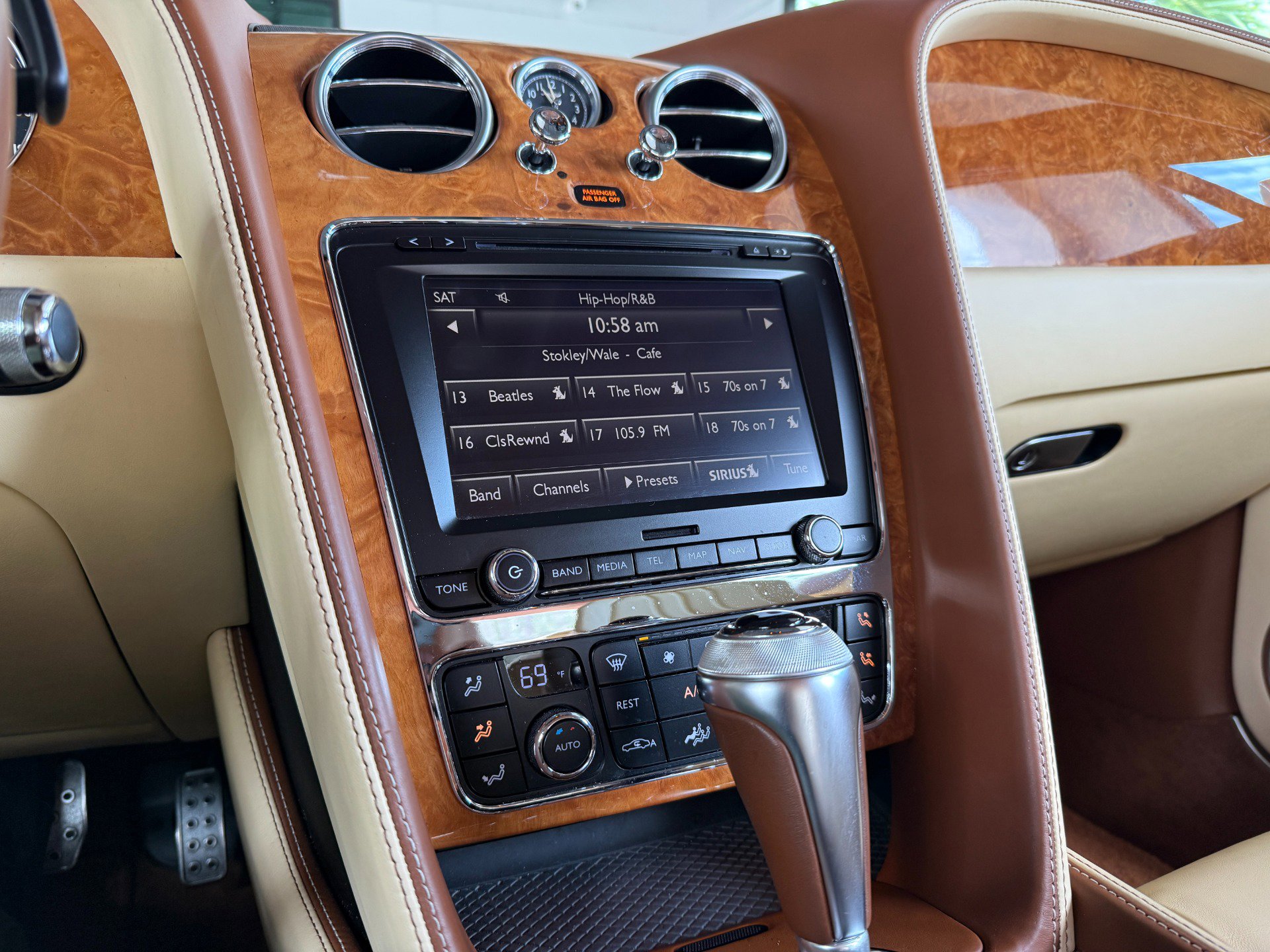 Used 2012 Bentley Continental GT AWD/4WD image 29