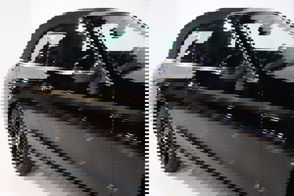 Used 2017 Mercedes-Benz C 300 4MATIC Cabriolet image 10