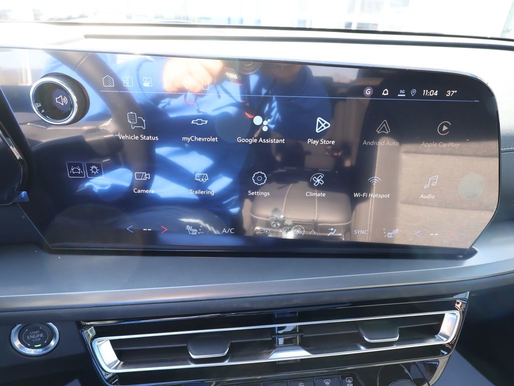 New 2026 Chevrolet Traverse LT w/ Sun and Wheel Package FWD image 21