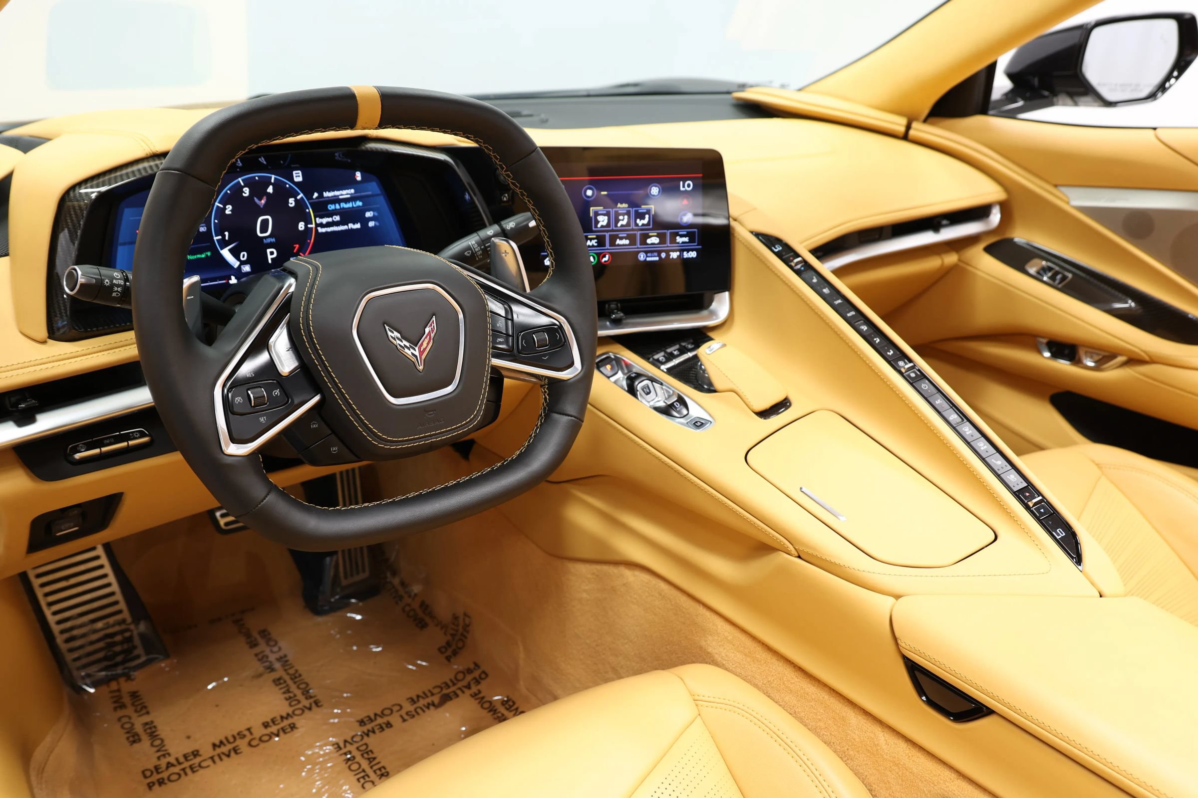 Used 2022 Chevrolet Corvette Stingray Premium Conv w/ Z51 Performance Package RWD image 2