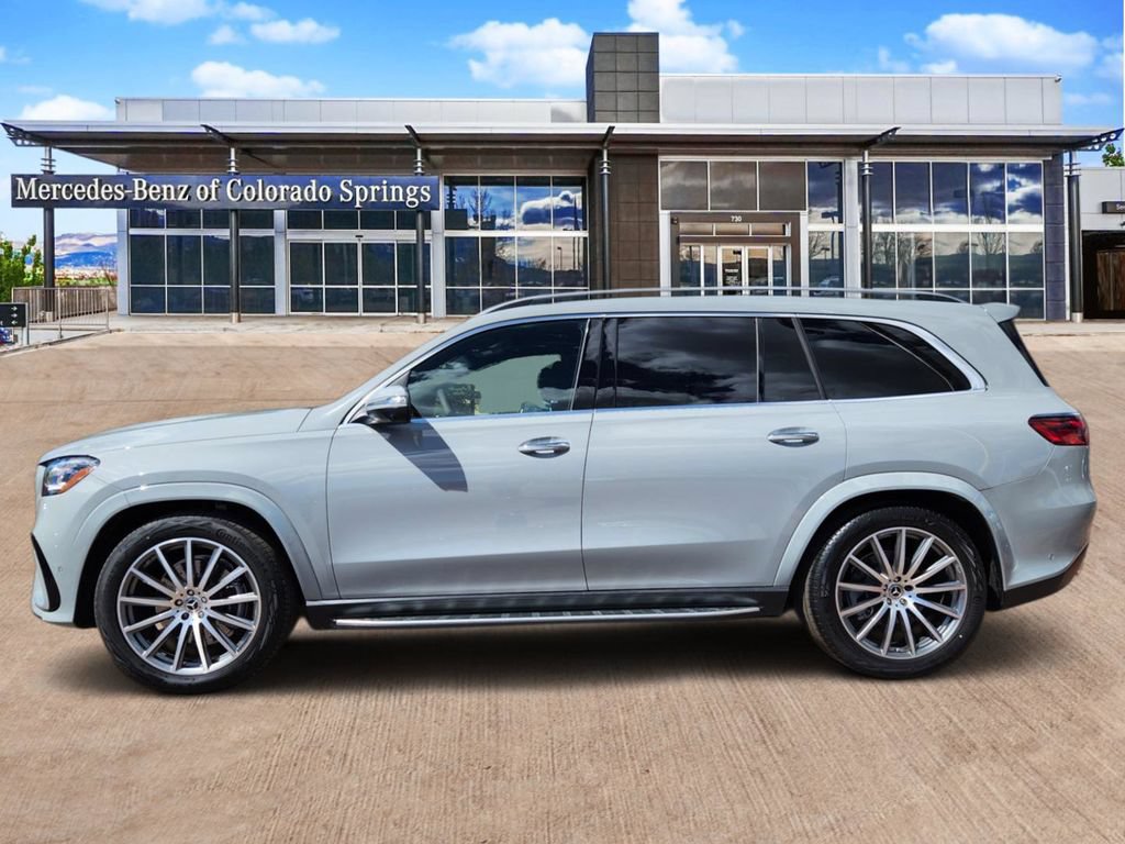 New 2026 Mercedes-Benz GLS 580 4MATIC image 4