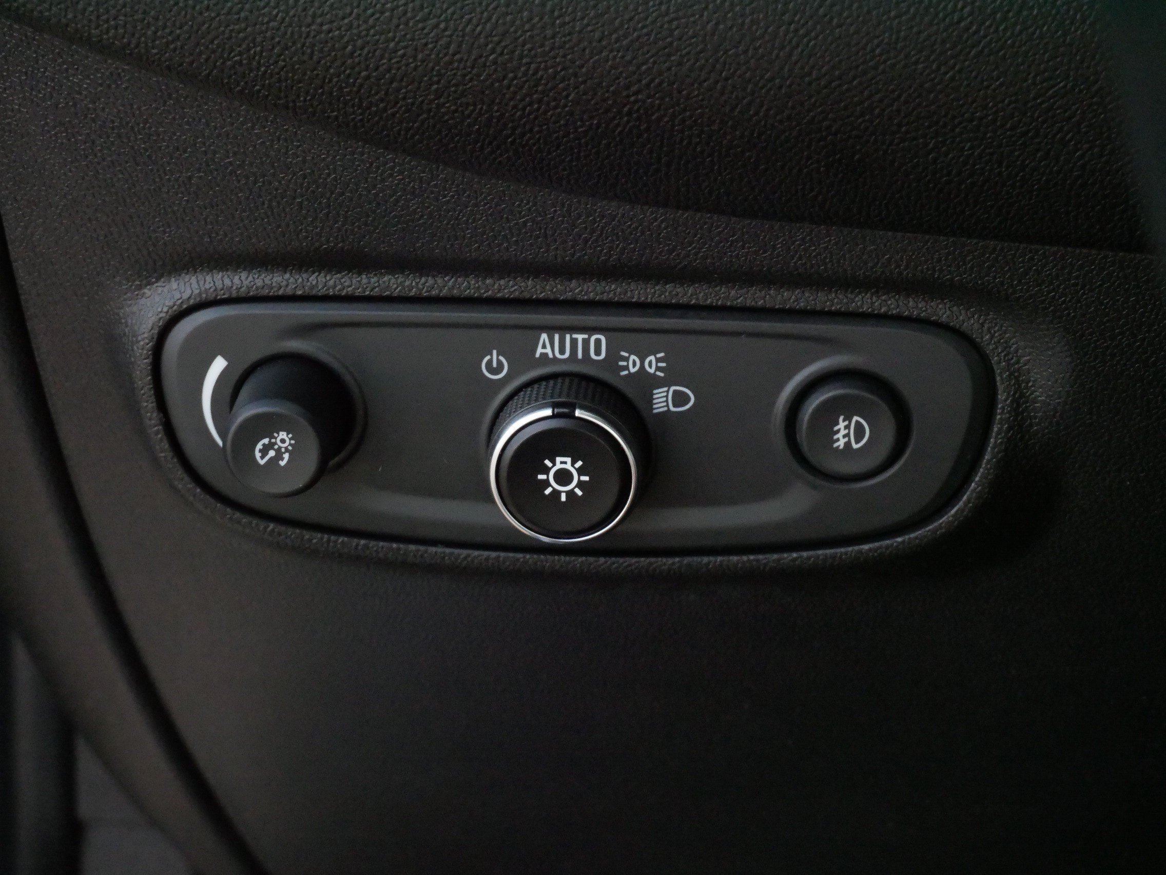Used 2019 Chevrolet Equinox Premier AWD/4WD image 26