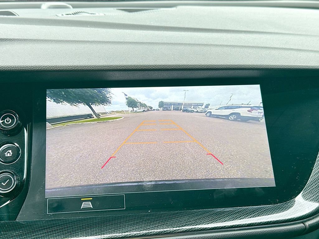 Used 2023 Buick Envision Essence w/ Sport Touring Package FWD image 15