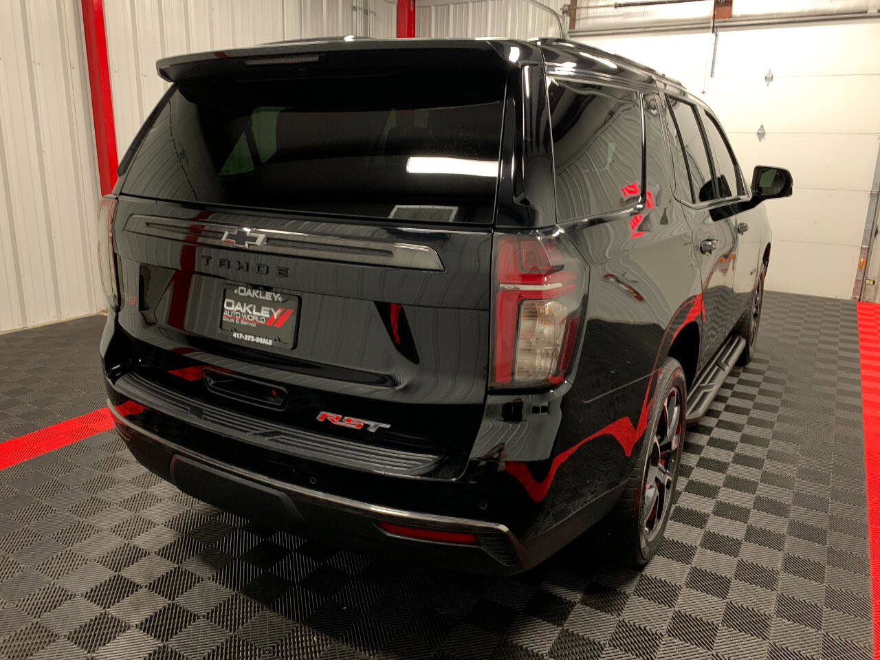 Used 2022 Chevrolet Tahoe RST w/ Luxury Package image 22
