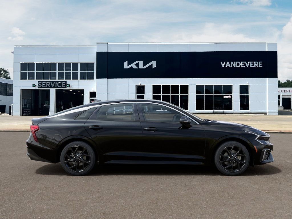 New 2026 Kia K5 GT-Line image 9