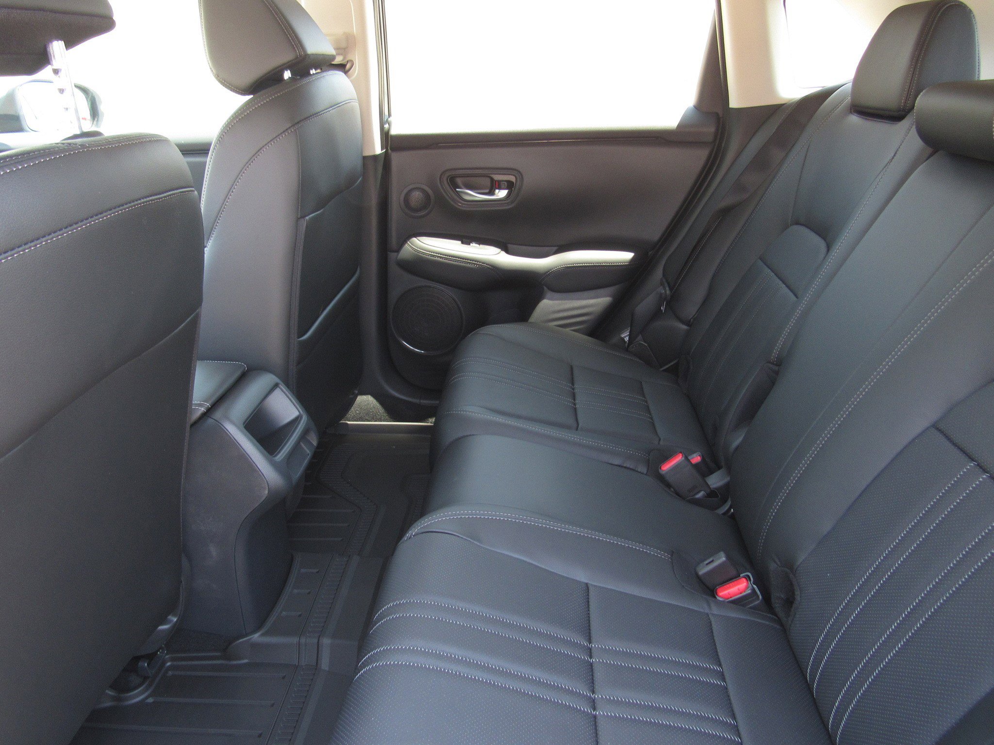 New 2026 Honda HR-V EX-L image 12