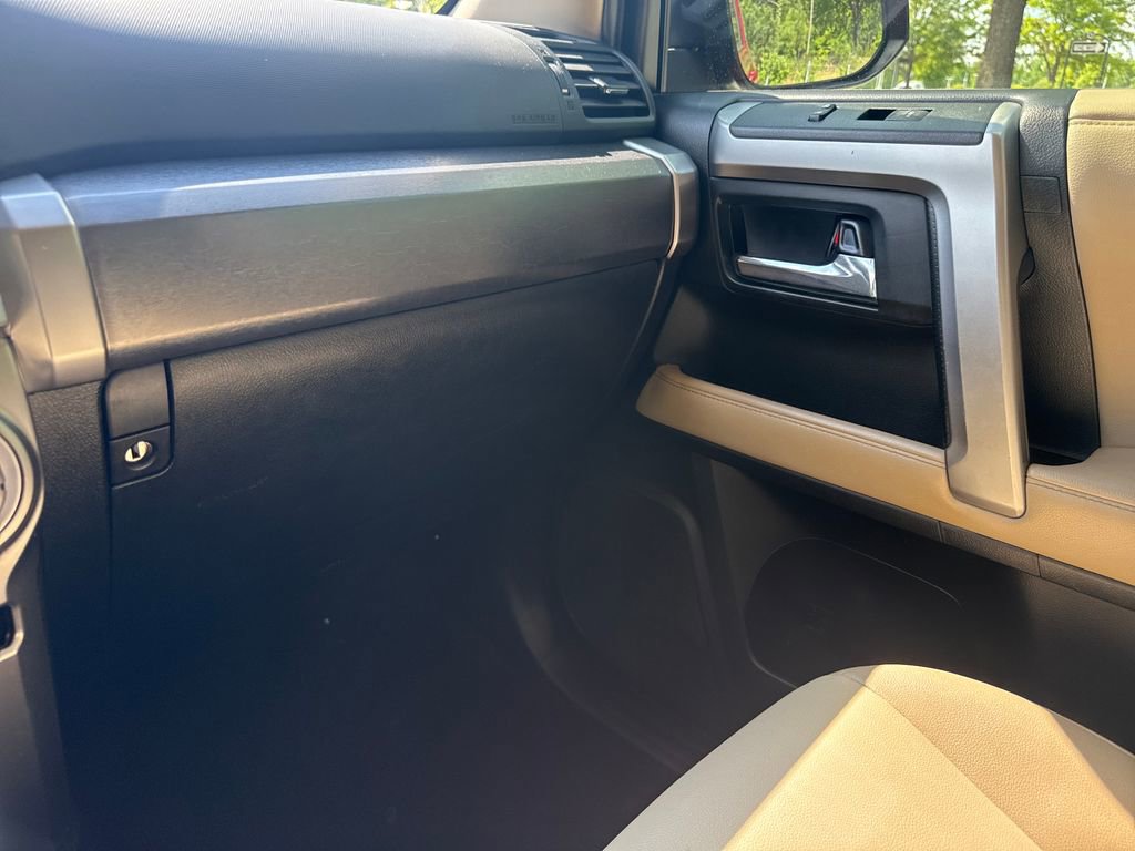 Used 2020 Toyota 4Runner SR5 Premium w/ Moonroof Package image 17