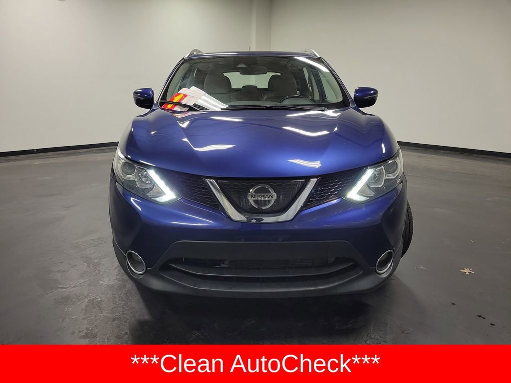 Used 2019 Nissan Rogue Sport SV w/ All-Weather Package image 2