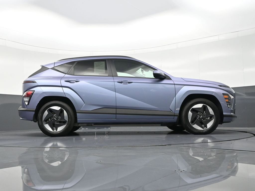 Used 2024 Hyundai Kona SEL image 28