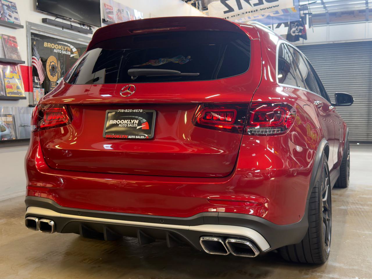 Used 2020 Mercedes-Benz GLC 63 AMG 4MATIC w/ Parking Assistance Package image 7