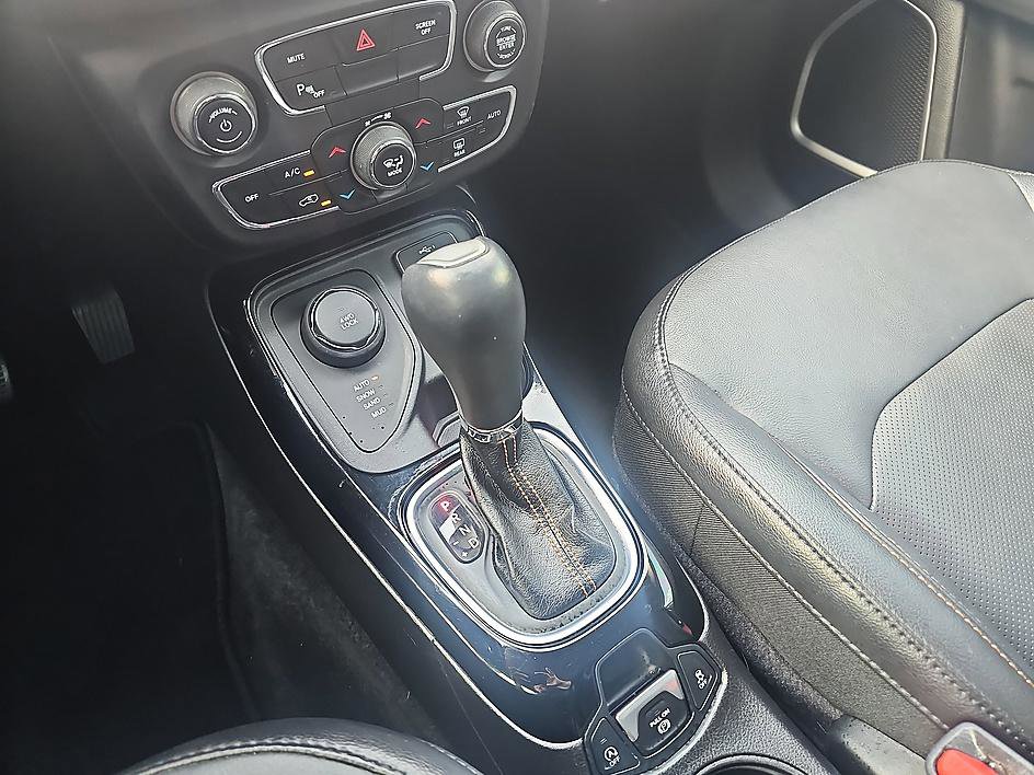 Used 2019 Jeep Compass Limited w/ Safety & Security Group image 23