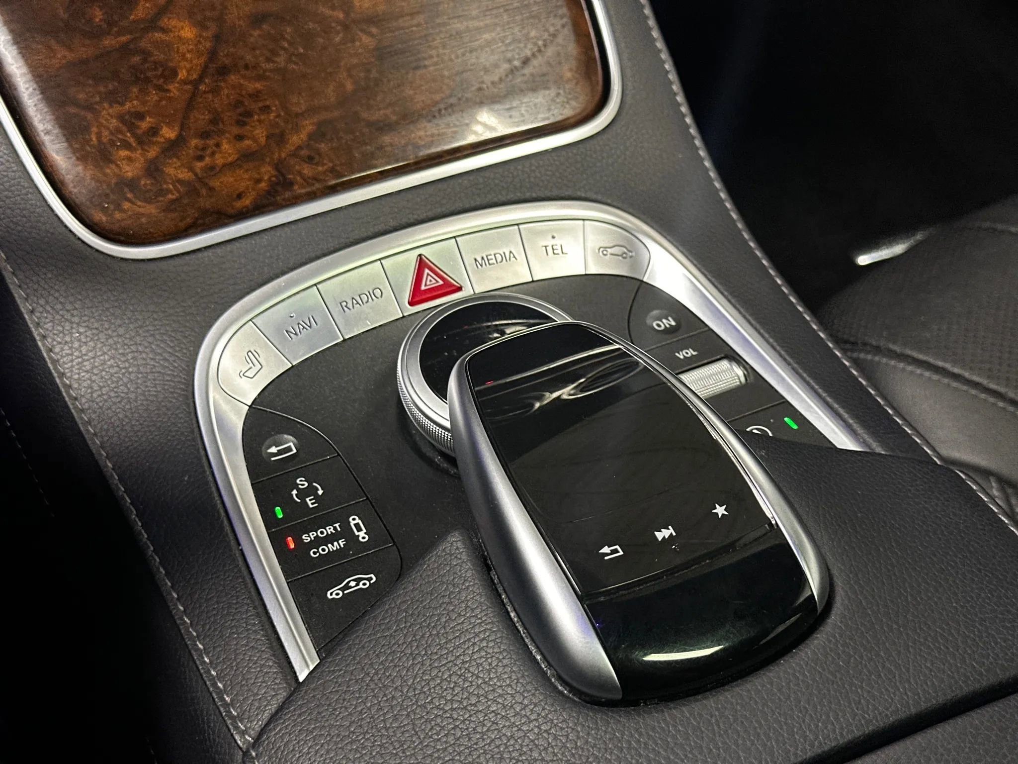 Used 2017 Mercedes-Benz S 550 Sedan image 42