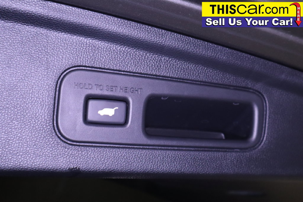 Used 2025 Acura MDX FWD image 37