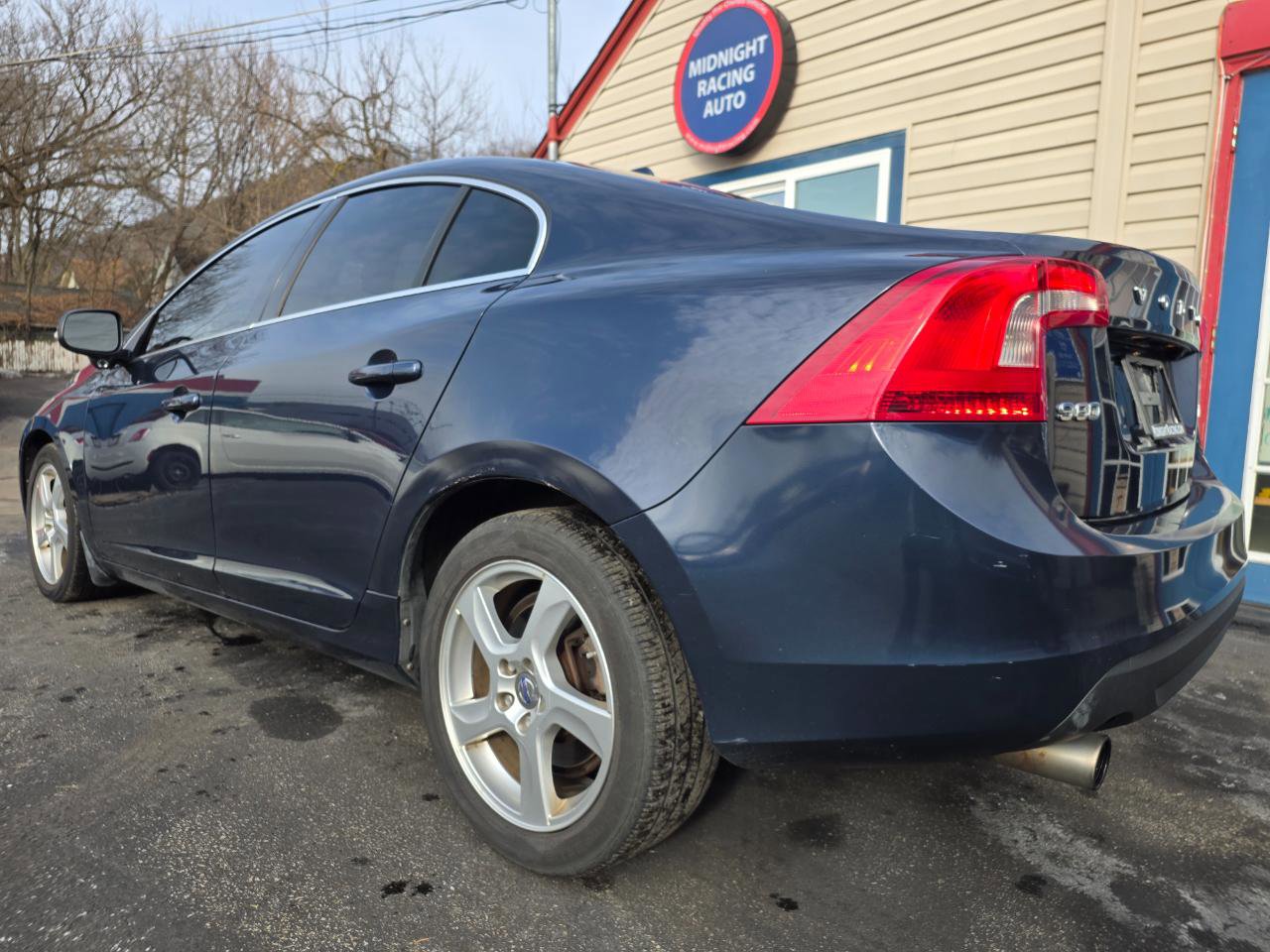 Used 2012 Volvo S60 T5 w/ Multimedia Pkg FWD image 9