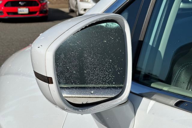 Used 2021 Chrysler Pacifica Touring-L FWD image 55