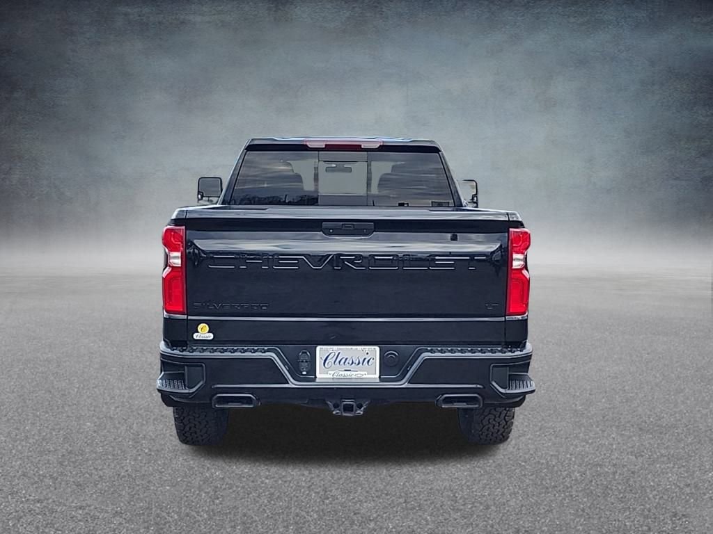 Used 2020 Chevrolet Silverado 1500 LT Trail Boss image 9