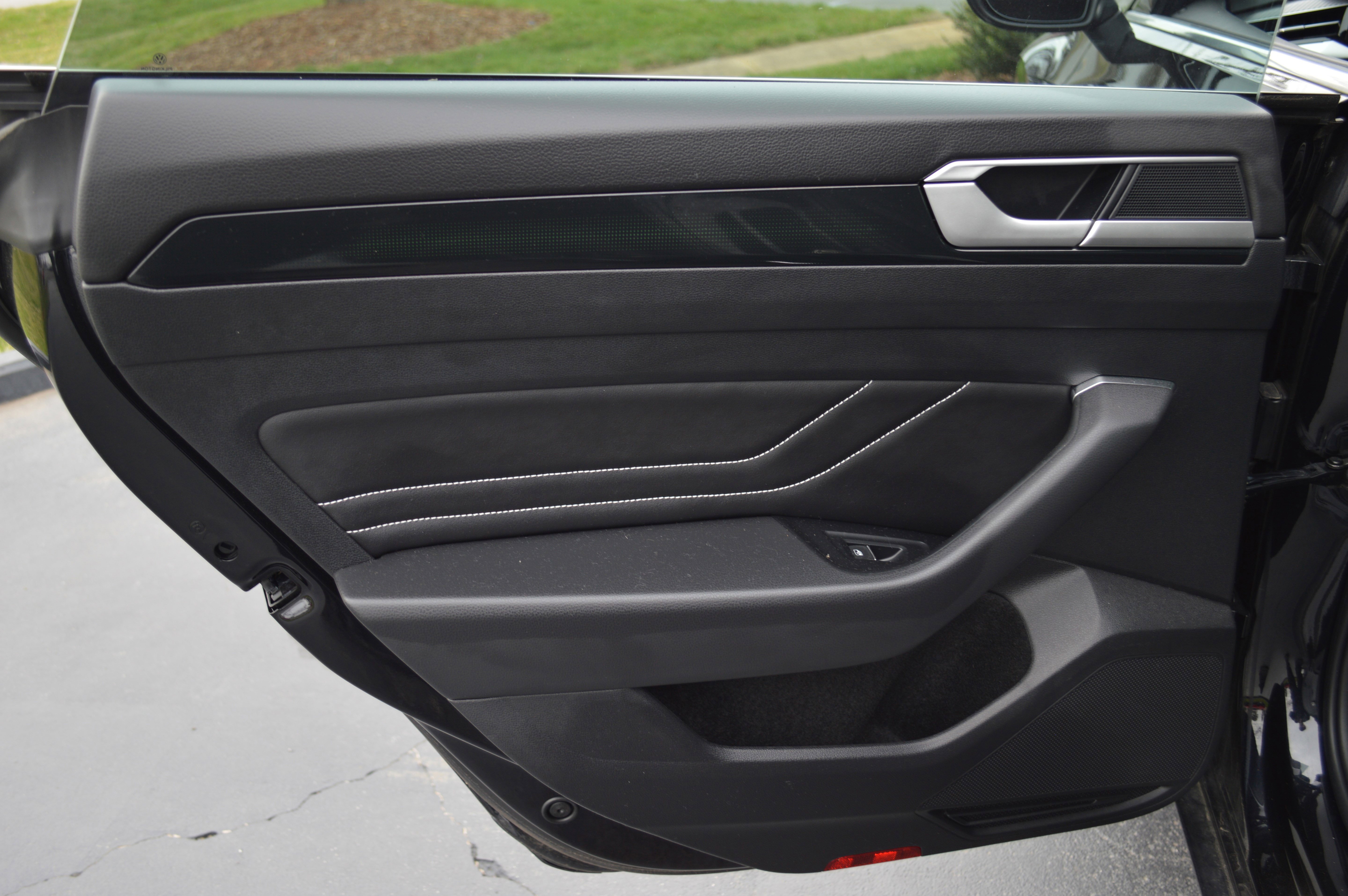 Used 2023 Volkswagen Arteon SEL image 27