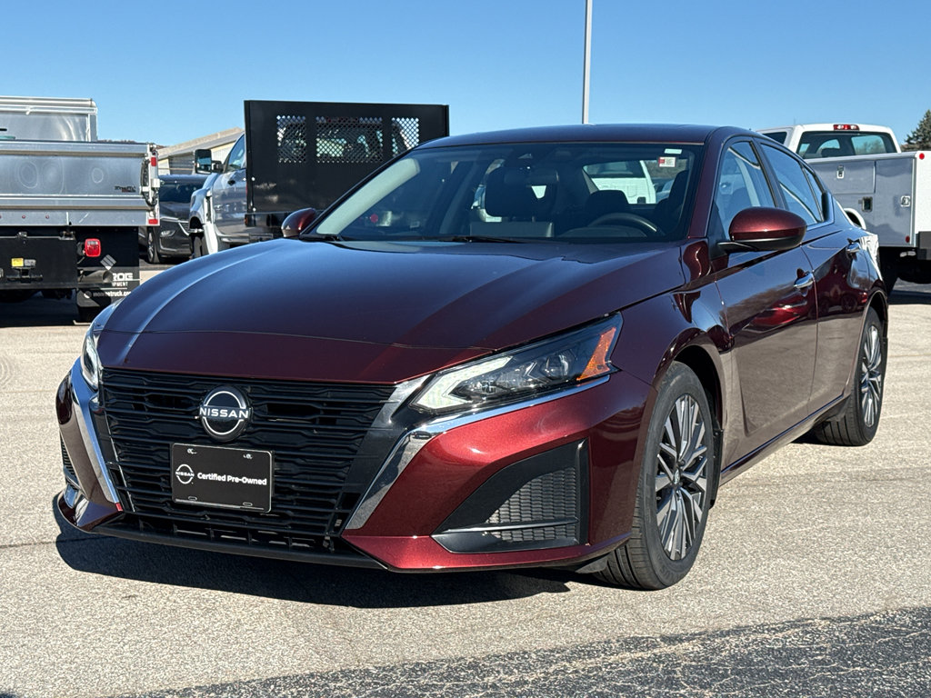 Certified 2024 Nissan Altima 2.5 SV w/ SV Premium Package image 2