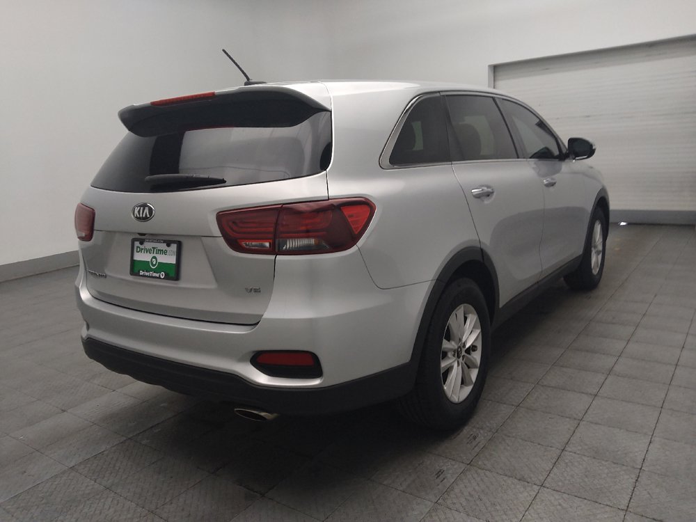 Used 2019 Kia Sorento FWD V6 image 9