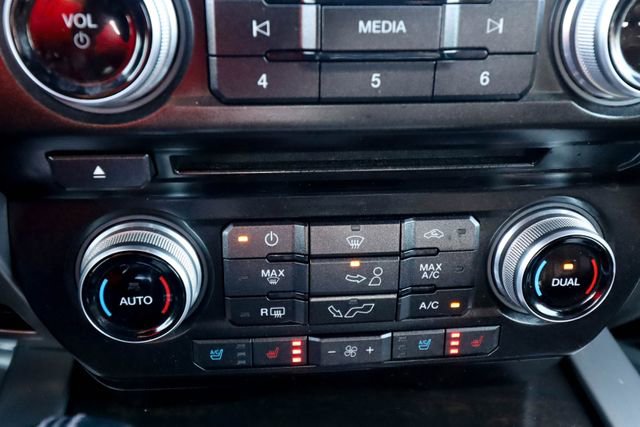 Used 2015 Ford F150 Platinum w/ Max Trailer Tow Package image 11