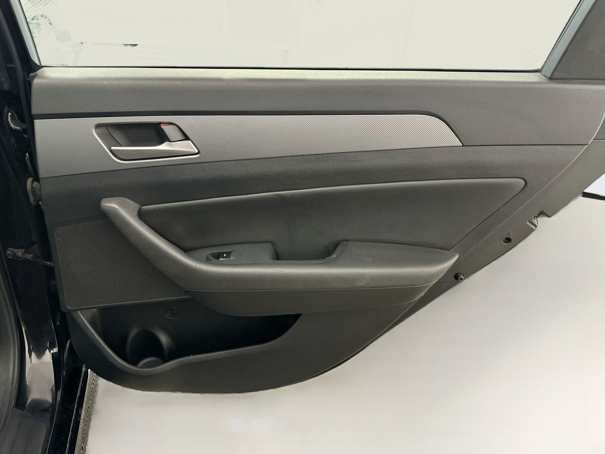 Used 2018 Hyundai Sonata SEL w/ Tech Package 02 FWD image 30
