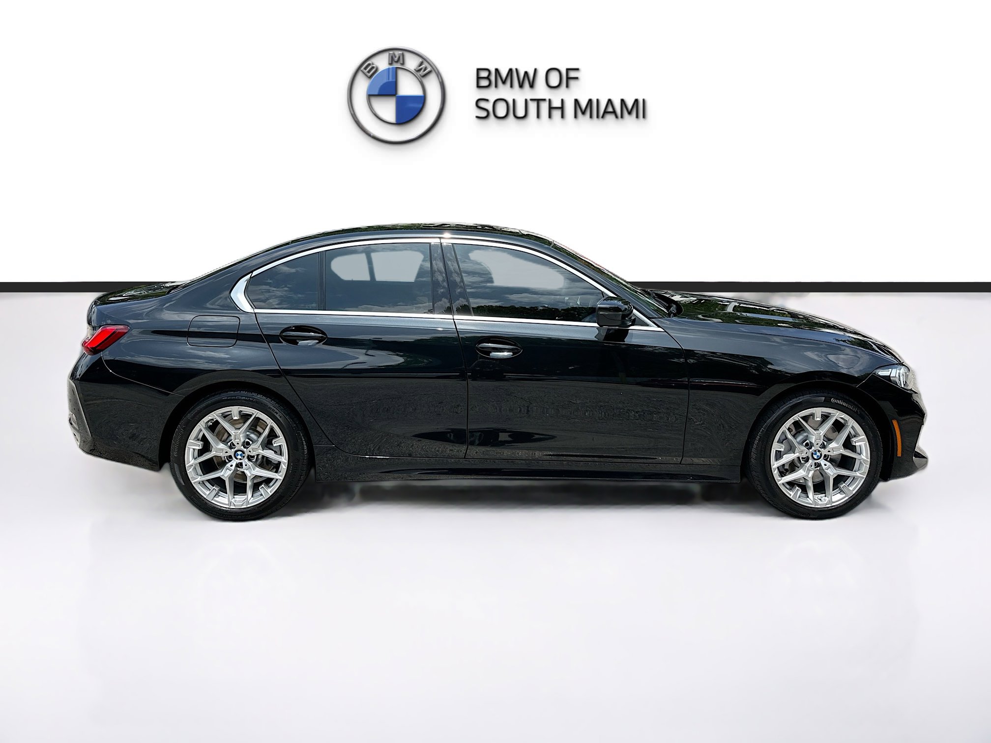 Certified 2025 BMW 330i Sedan w/ M Sport Package RWD image 8