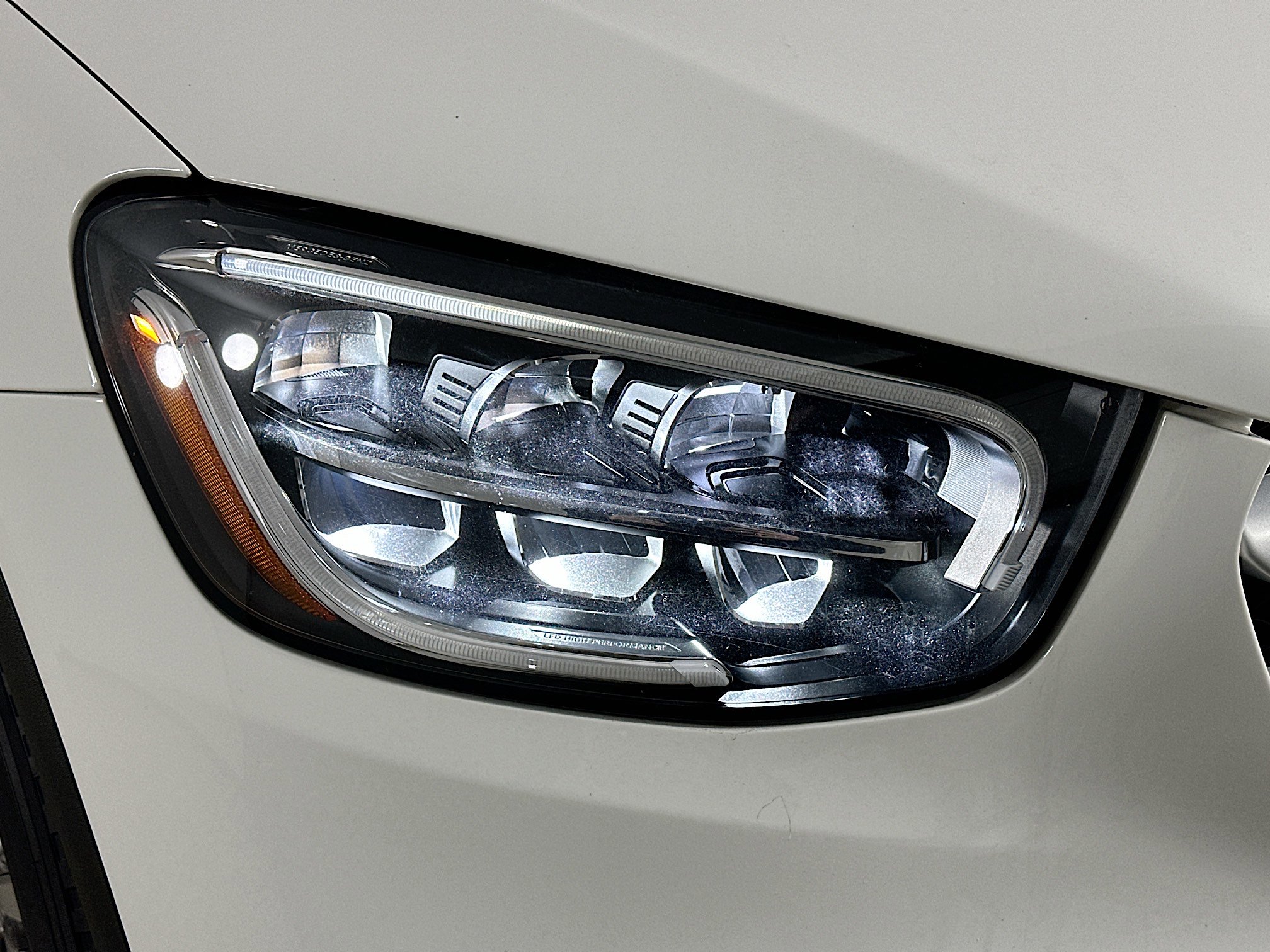 Used 2022 Mercedes-Benz GLC 300 4MATIC w/ Premium Package Lite image 39