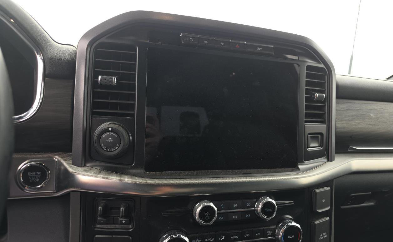 Used 2024 Ford F150 Lariat w/ Tow/Haul Package image 8