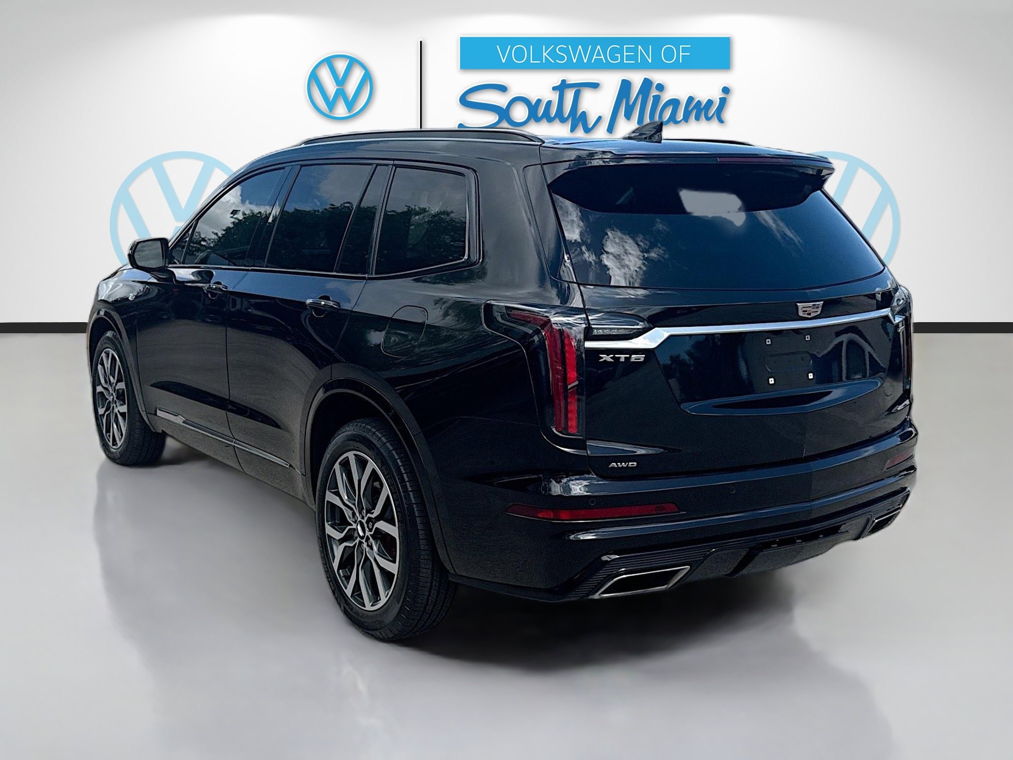 Used 2023 Cadillac XT6 Sport AWD/4WD image 5