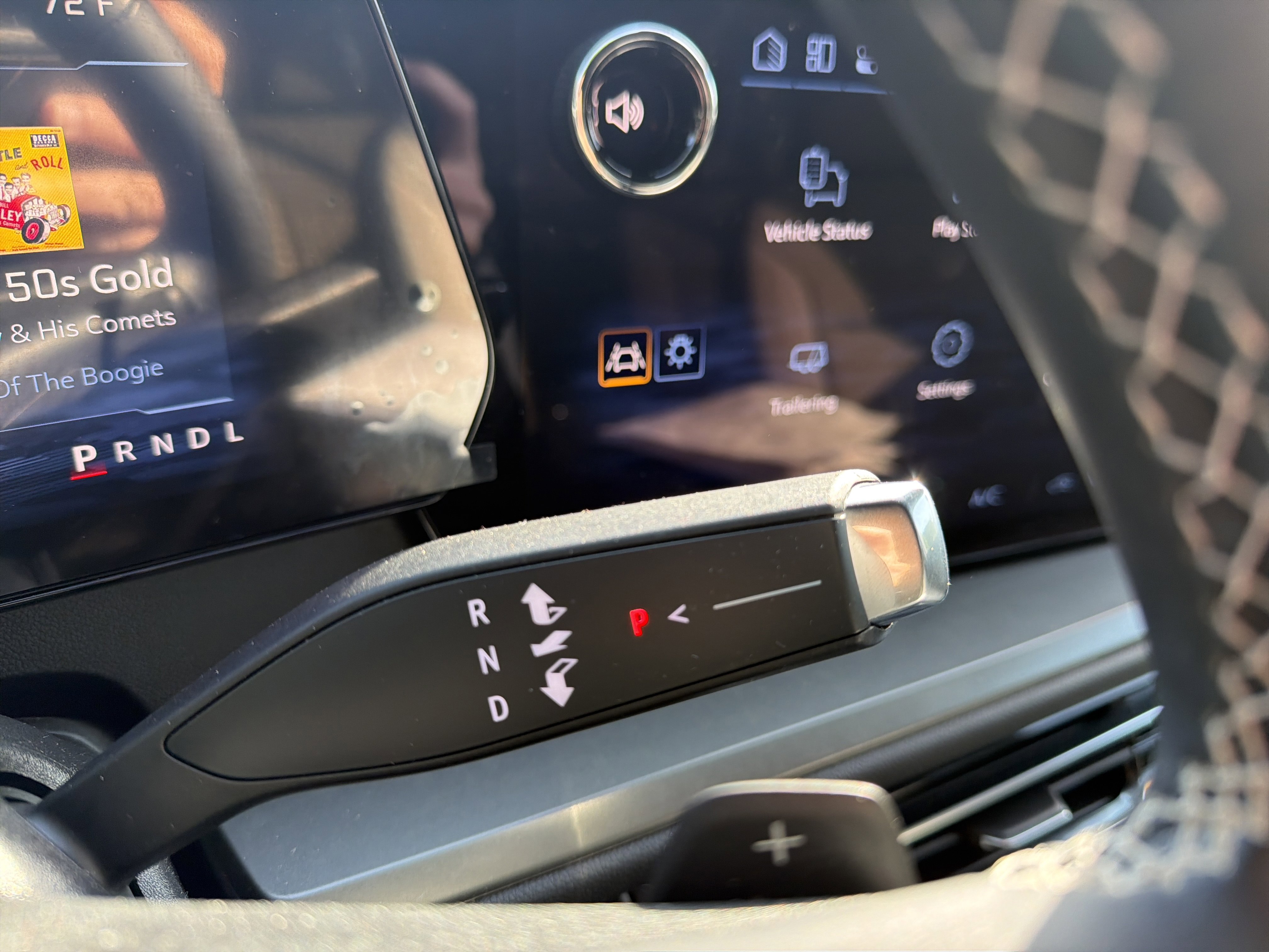 Used 2025 Chevrolet Traverse LT w/ Driver Confidence Package image 25