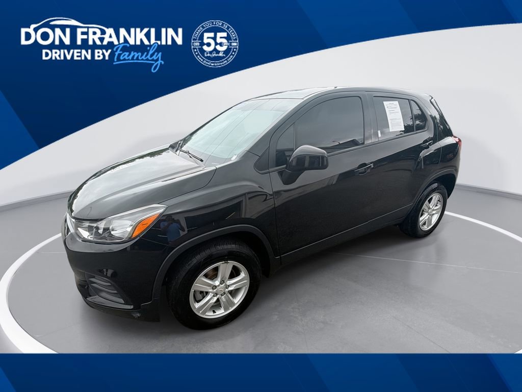 Used 2021 Chevrolet Trax LS AWD/4WD image 1