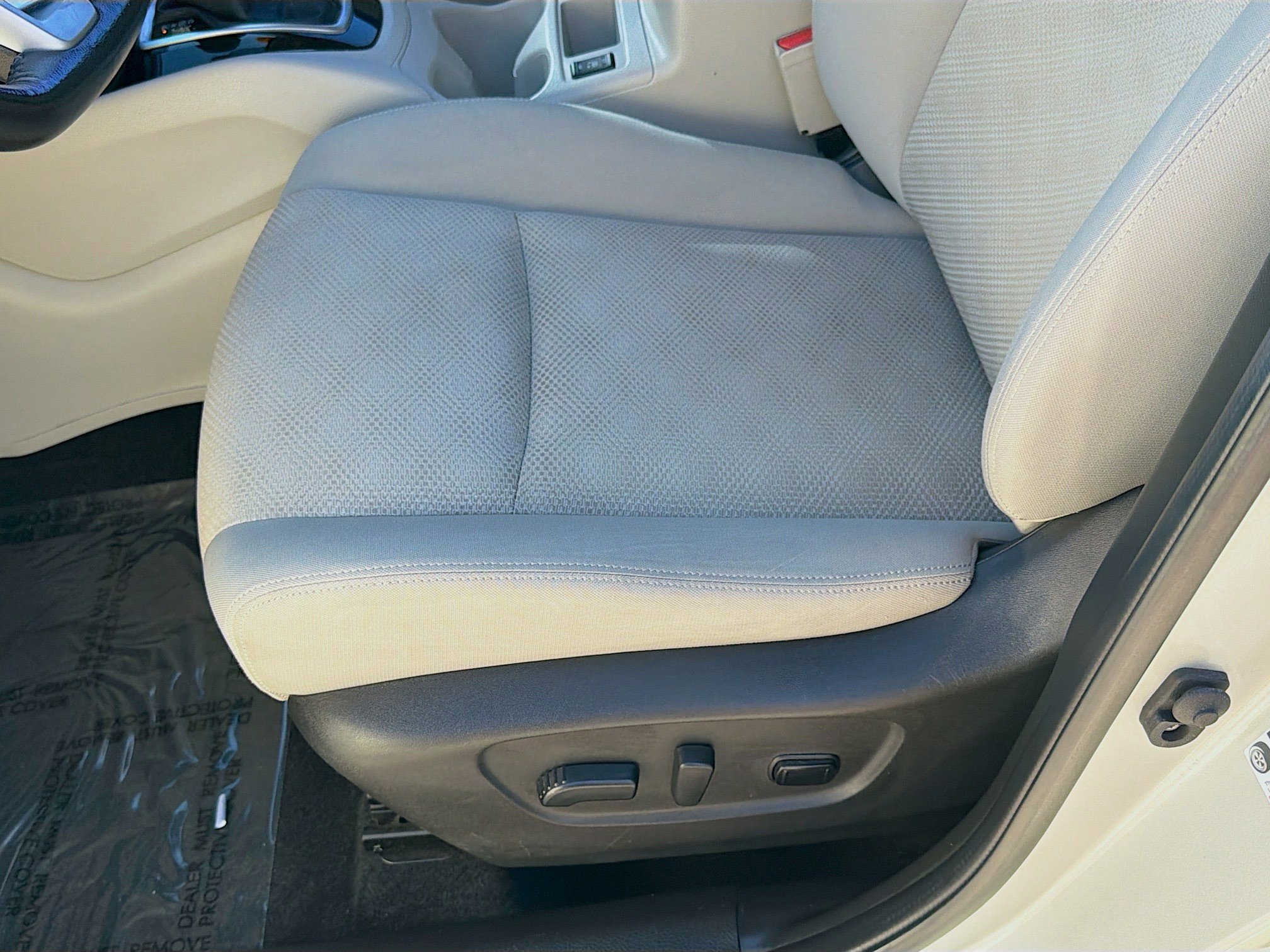 Used 2019 Nissan Rogue Sport SV w/ All-Weather Package image 17