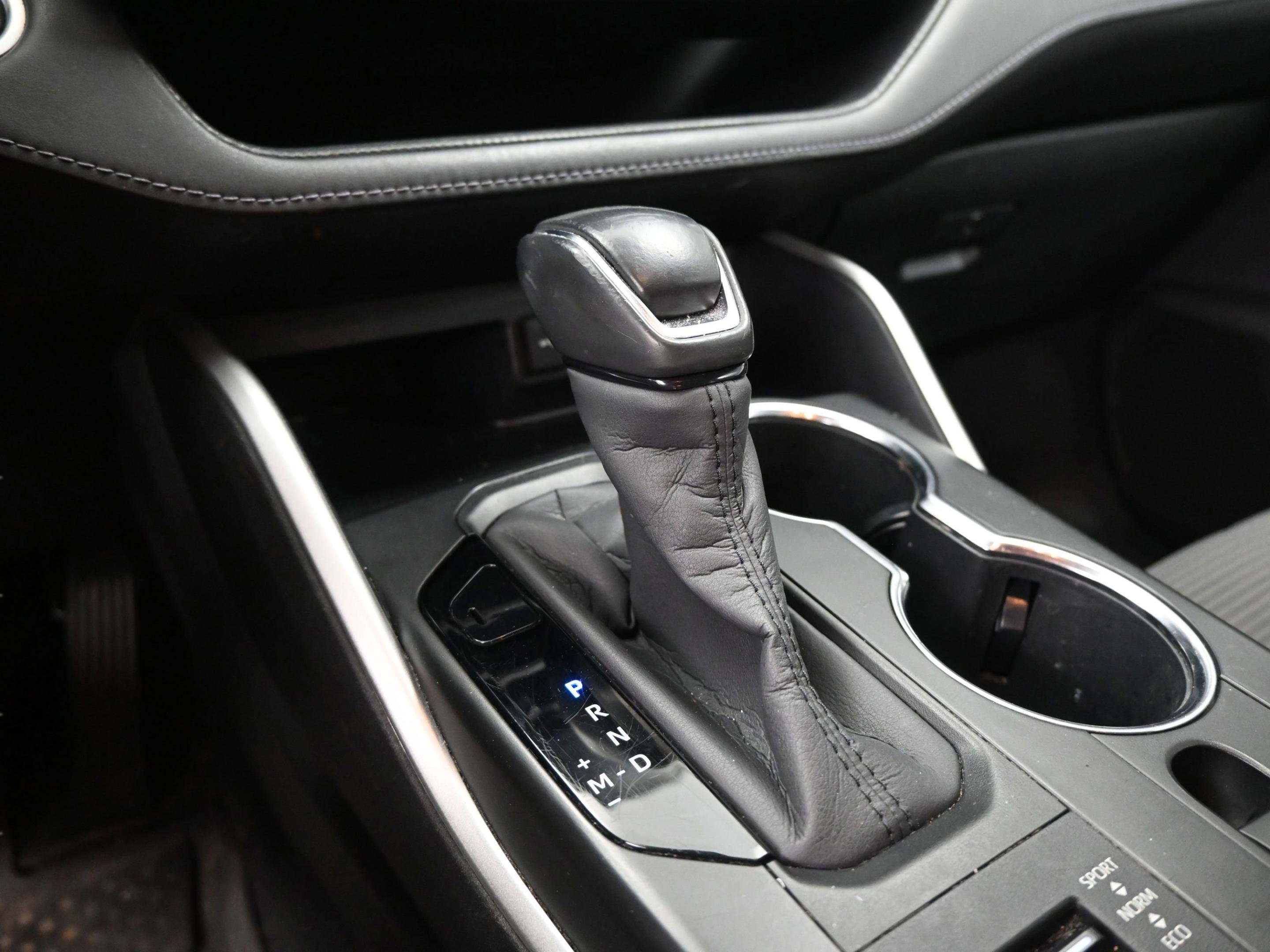 Used 2020 Toyota Highlander LE image 31