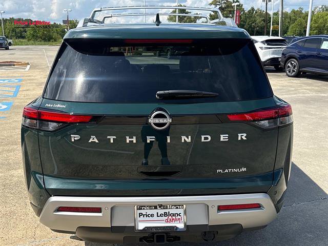 Certified 2025 Nissan Pathfinder Platinum w/ Cargo Package FWD image 6
