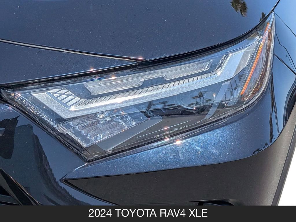 Used 2024 Toyota RAV4 XLE AWD/4WD image 10