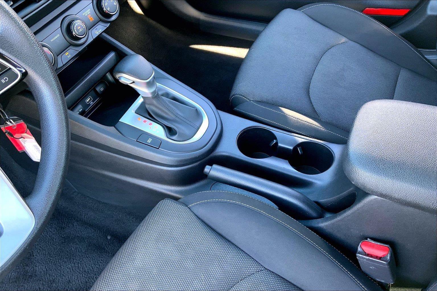 Used 2024 Kia Forte LXS FWD image 14