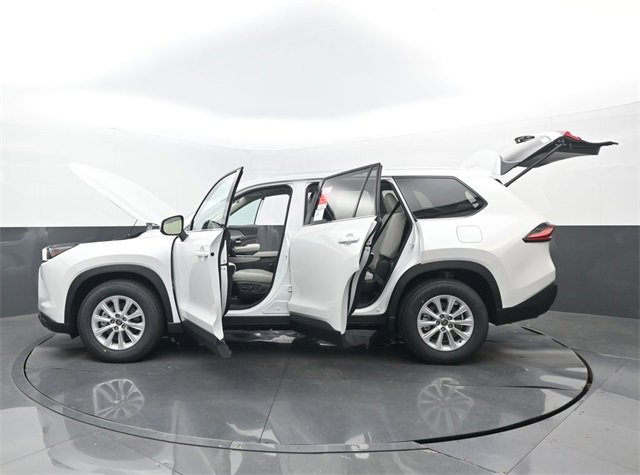 New 2026 Toyota Grand Highlander XLE image 34