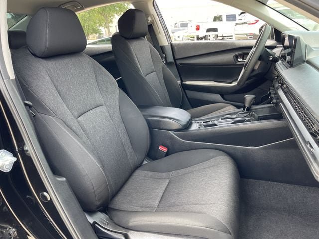 Used 2023 Honda Accord LX image 25