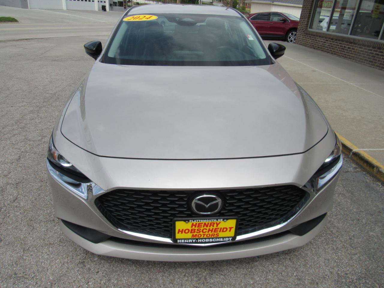 Used 2024 MAZDA MAZDA3 s FWD image 2