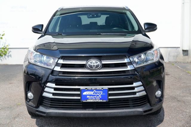 Used 2017 Toyota Highlander Limited image 5